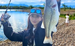 老公打老婆屁屁故事